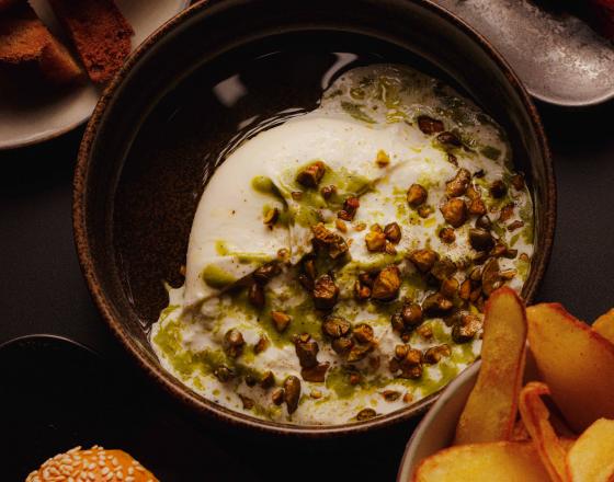 La Bourdonnais - Gloster Bar