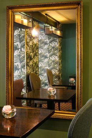 La Bourdonnais - Gloster Bar